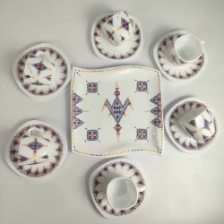 Service à café et assiette décoration à la main motifs berbères